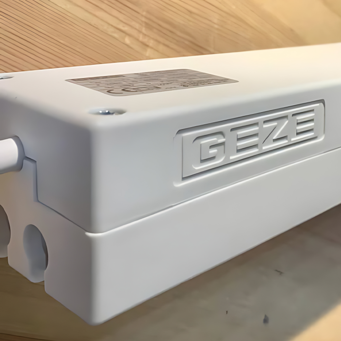 Цепной электропривод GEZE ECchain 230V